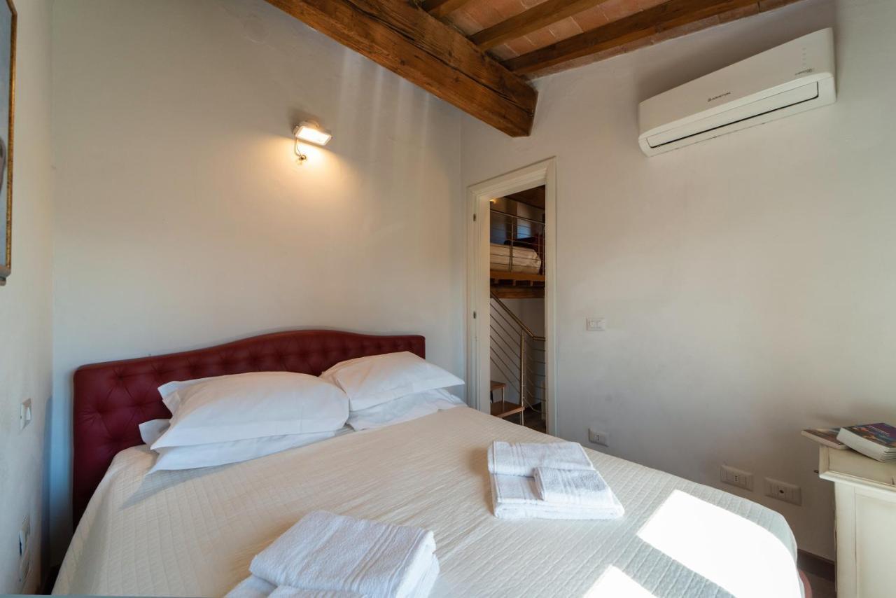 Residenza Santa Croce Apartment Firenze Bagian luar foto